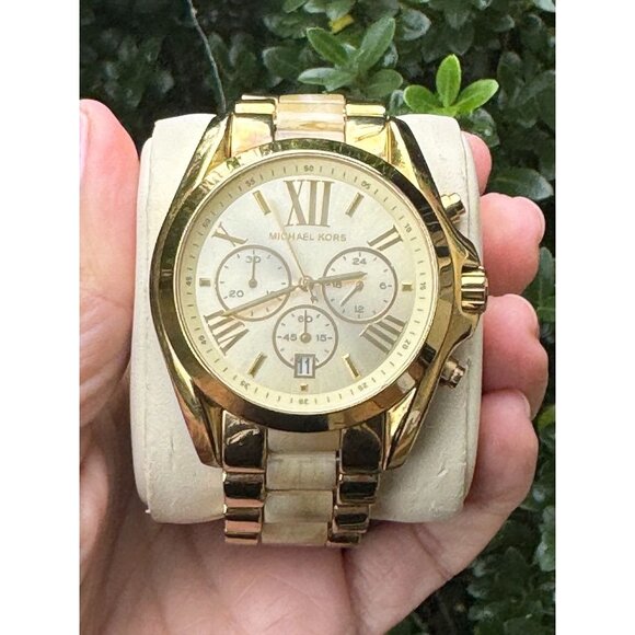 Michael Kors Bradshaw MK5722 Watch Gold & Horn - Picture 1 of 7